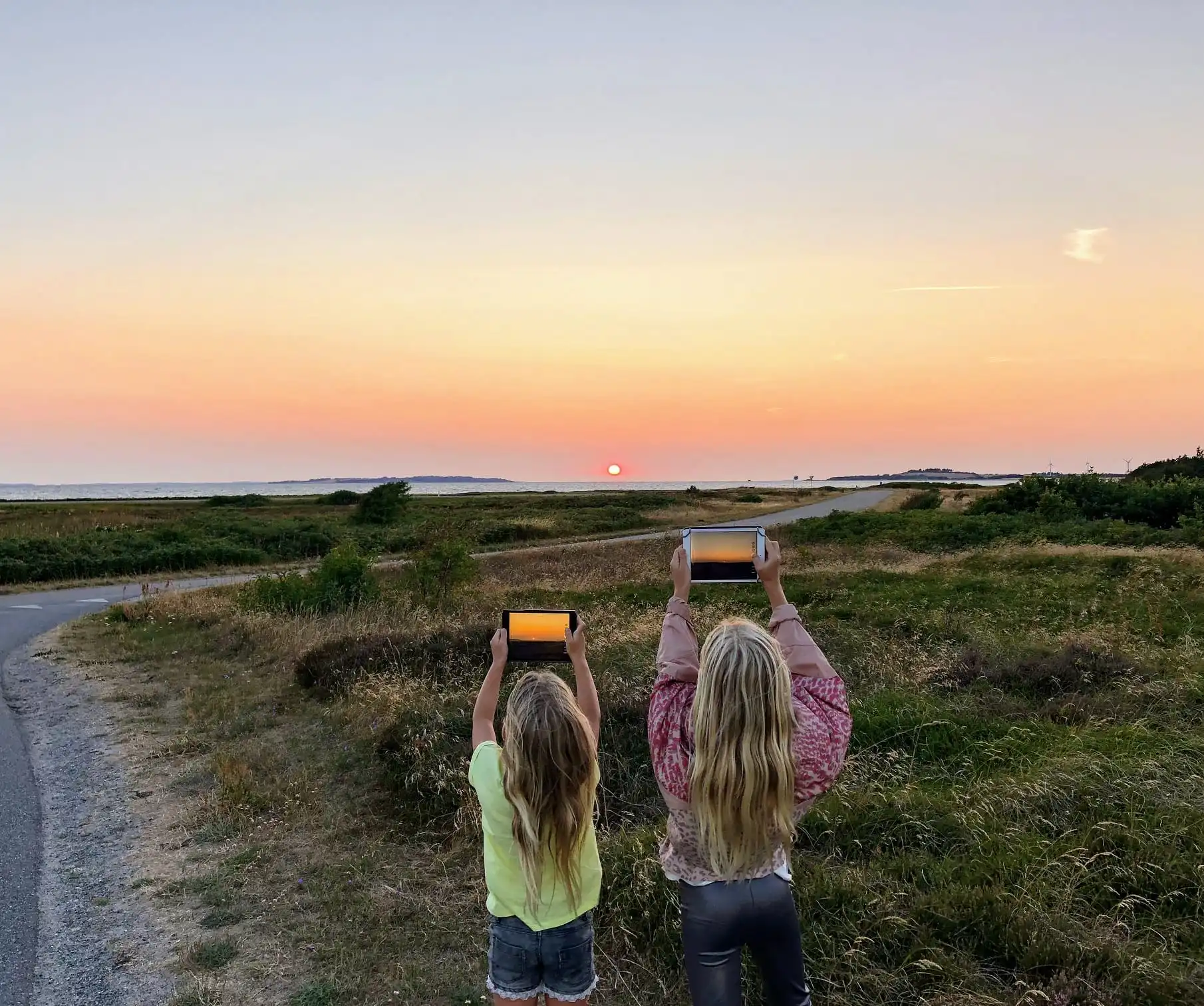 making photos of sea sunset